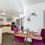 Pon2 - 2 Pieces Avec Piscine Et Terrasse Apartment *