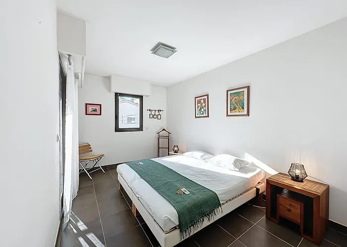 Pon2 - 2 Pieces Avec Piscine Et Terrasse Daire Cannes
