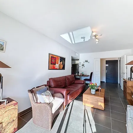 Pon2 - 2 Pieces Avec Piscine Et Terrasse Apartmán